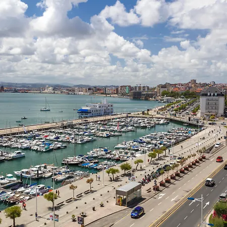 Vincci Puertochico Hotel