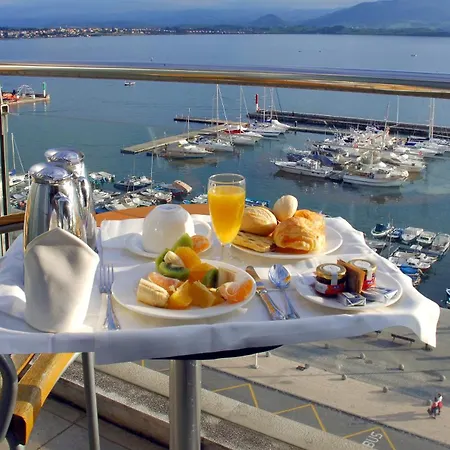 Hotel Vincci Puertochico