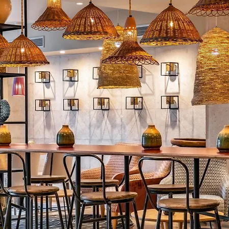 Vincci Puertochico 4* Santander