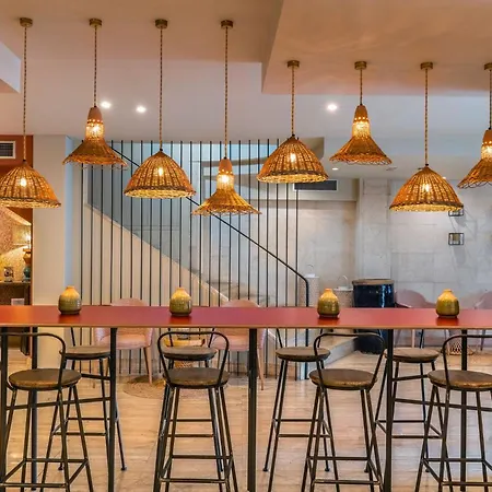 Vincci Puertochico Hotel