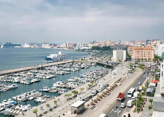 Hotel Vincci Puertochico 4*