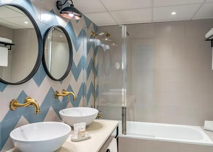 Vincci Puertochico 4* Santander