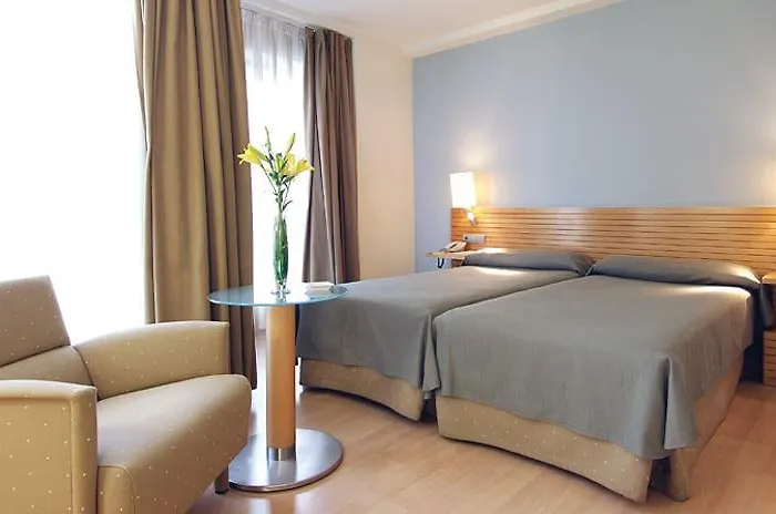 Vincci Puertochico 호텔 4*