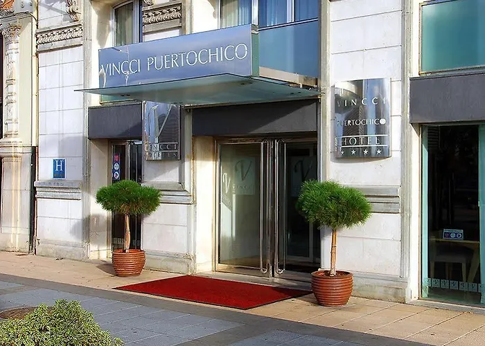 Vincci Puertochico Hotel 4*