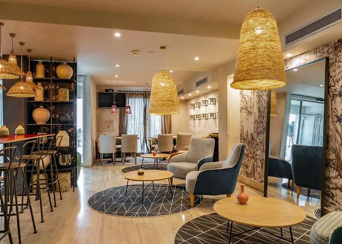 Hotell Vincci Puertochico 4*