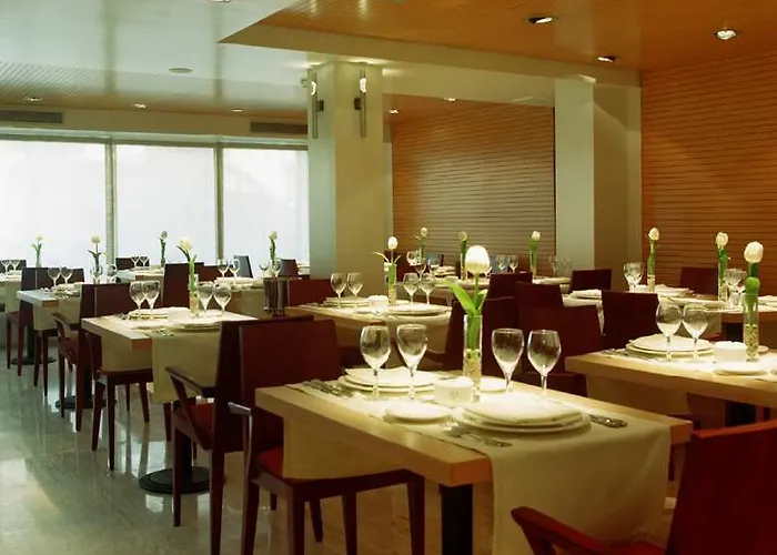 호텔 Vincci Puertochico 4*