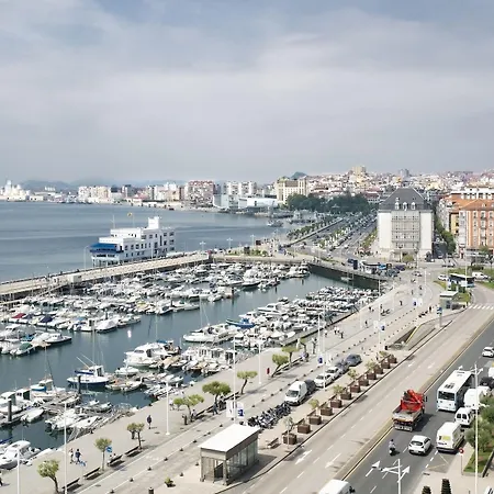 Hotel Vincci Puertochico 4*