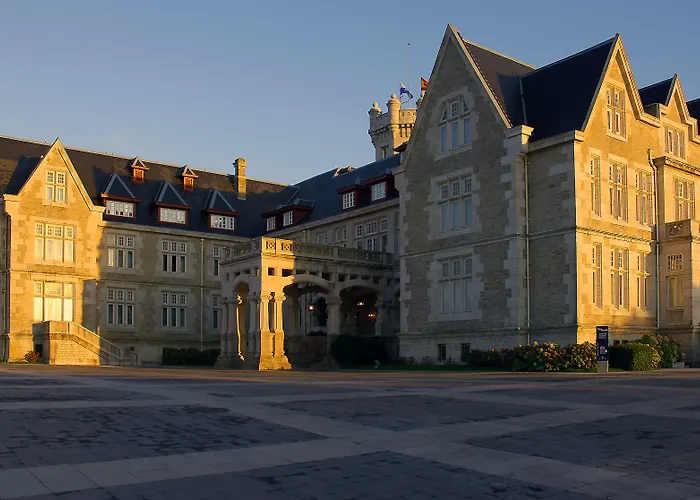 Vincci Puertochico 4* Santander